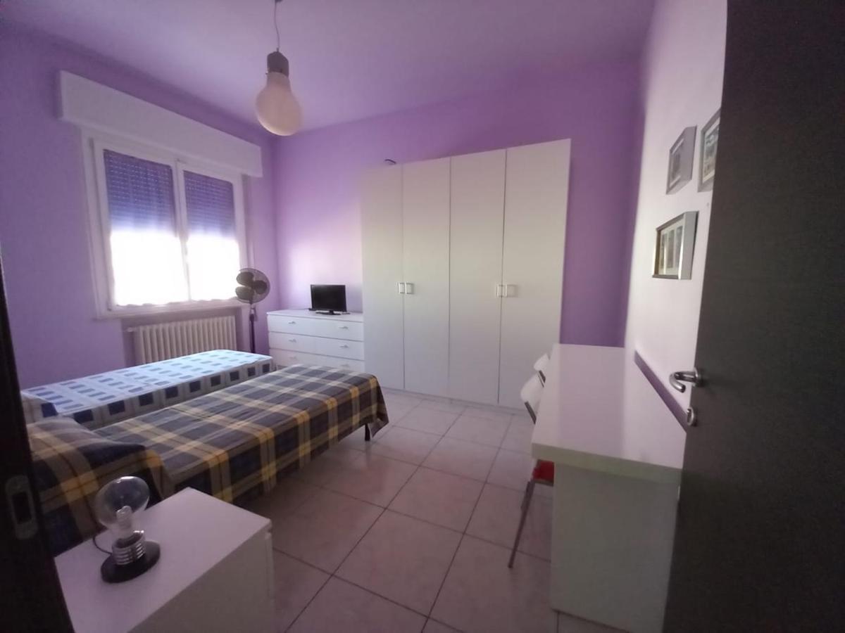 Affittacamere Appartamento Colorato Феррара Экстерьер фото