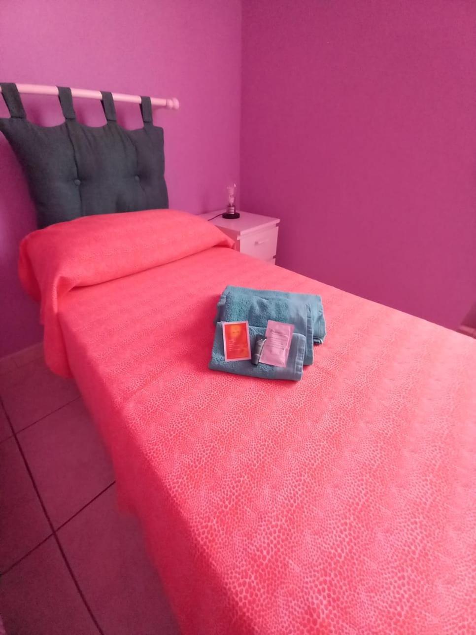 Affittacamere Appartamento Colorato Феррара Экстерьер фото
